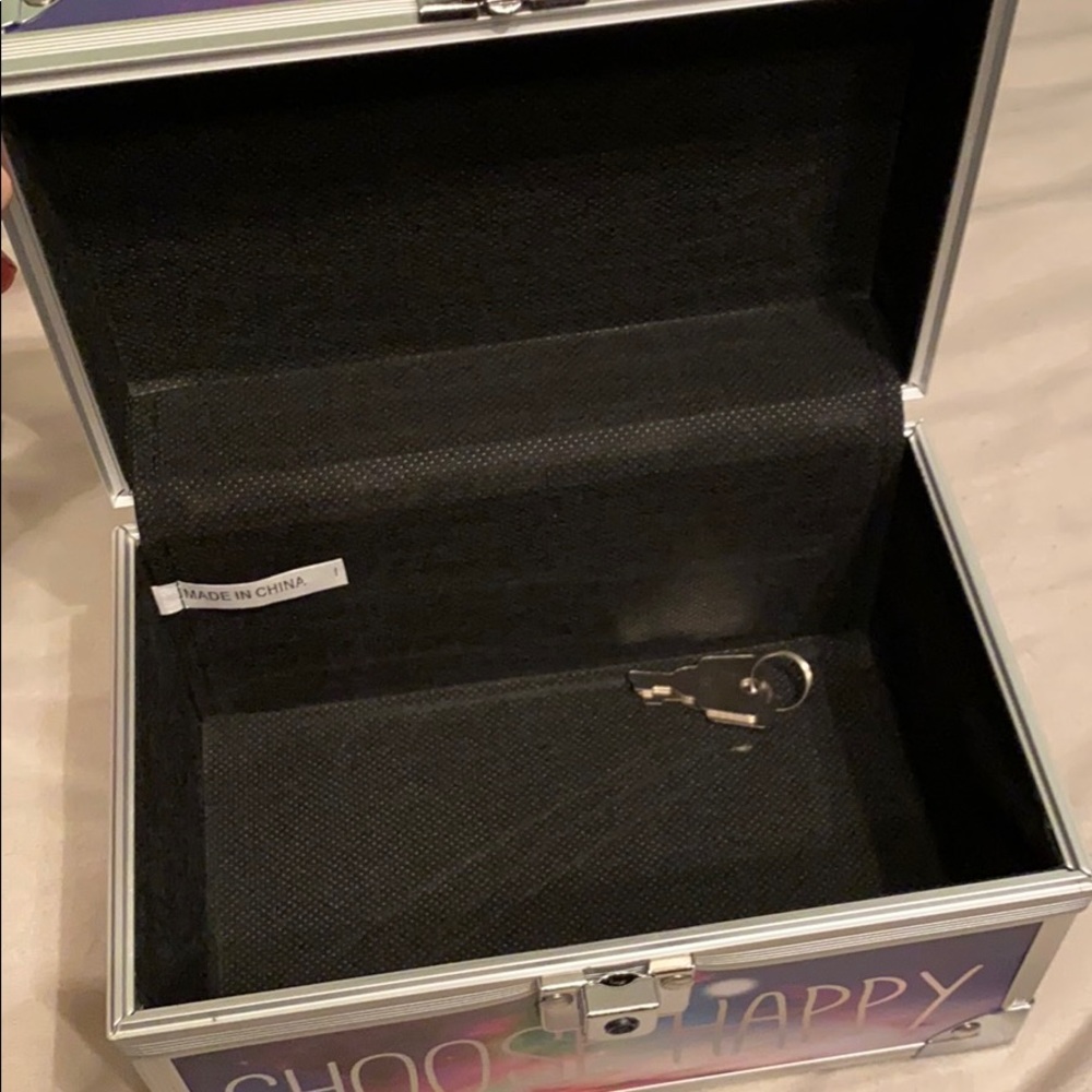 Safety box - Picture 4 of 4
